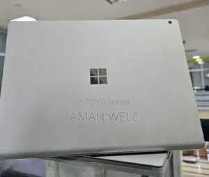 New Laptop Microsoft Surface 16GB Intel Core I7 SSD 256GB