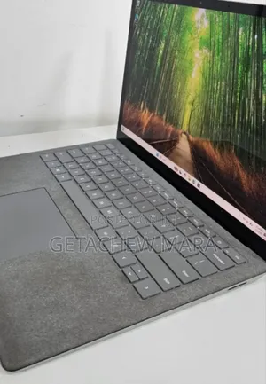 Laptop Apple MacBook Pro M1 8GB Intel Core I5 SSD 256GB