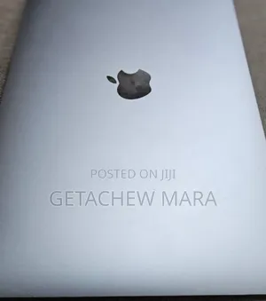 Photo - New Laptop Apple MacBook Pro 2019 8GB Intel SSD 256GB