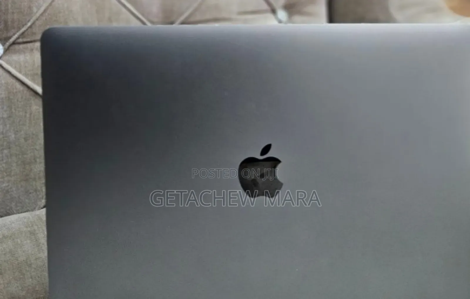 New Laptop Apple MacBook Pro 2019 8GB Intel SSD 256GB