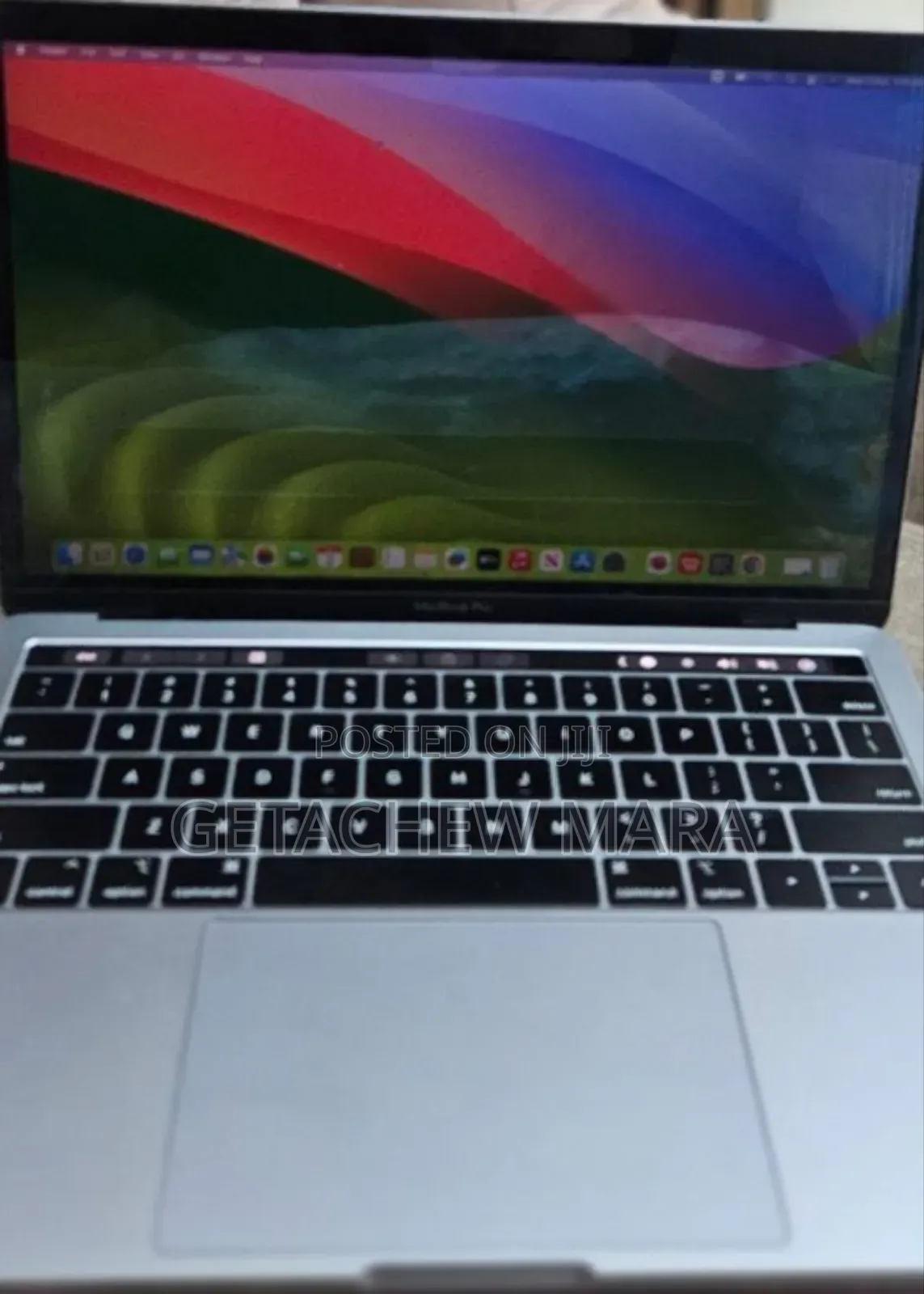 New Laptop Apple MacBook Pro 2019 8GB Intel SSD 256GB