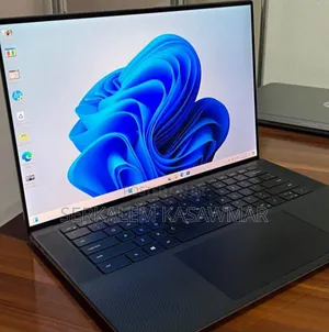 Photo - New Laptop Dell XPS 15 32GB Intel Core i7 SSD 512GB