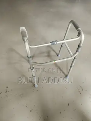 Photo - Walker軍人framed Almunium Walker