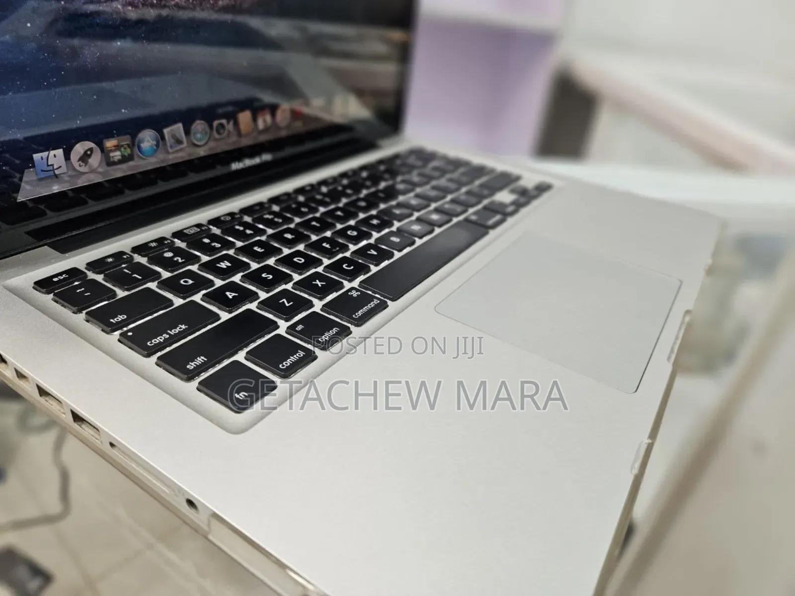 New Laptop Apple MacBook Pro M1 4GB Intel Core I7 SSD 500GB