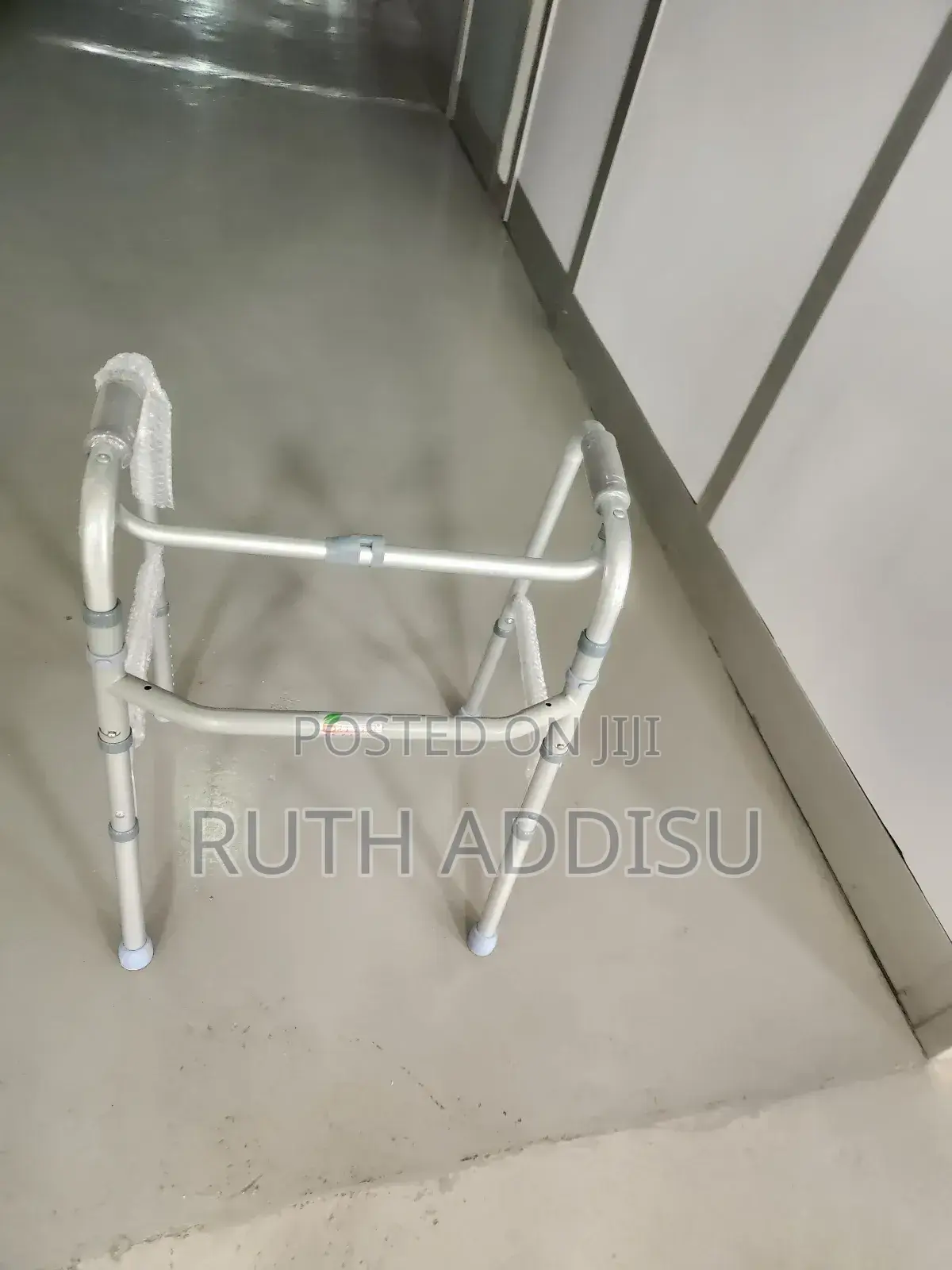 Medical Walker簾你almunium Walker冰會walker豈非safe and Stainless Walker New