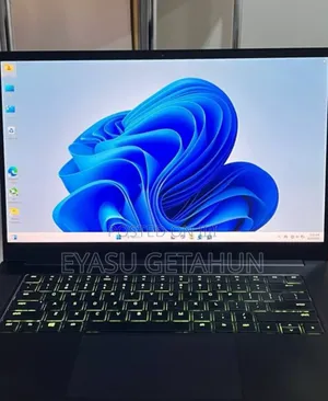 Photo - New Laptop Razer Blade 16GB Intel Core I7 SSD 512GB