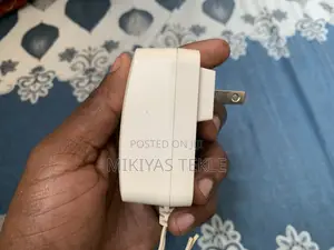 Enercell Ac-to-dc Power Adapter 3-12 Vdc 1000ma