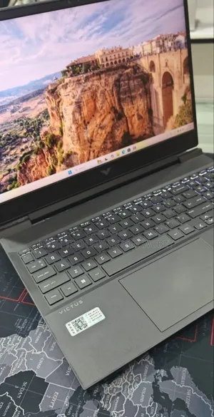 New Laptop HP Victus 16 16GB Intel Core I7 SSD 1T