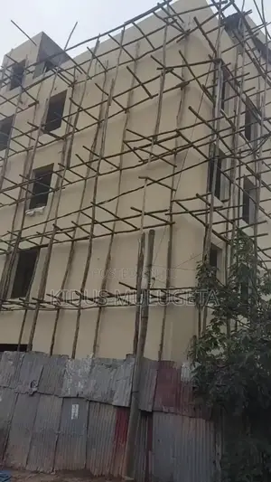 6bdrm House in Kolfe Keranio for sale