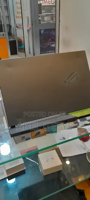 Photo - New Laptop Asus ROG Strix G15 16GB AMD Ryzen 9 SSD 1T