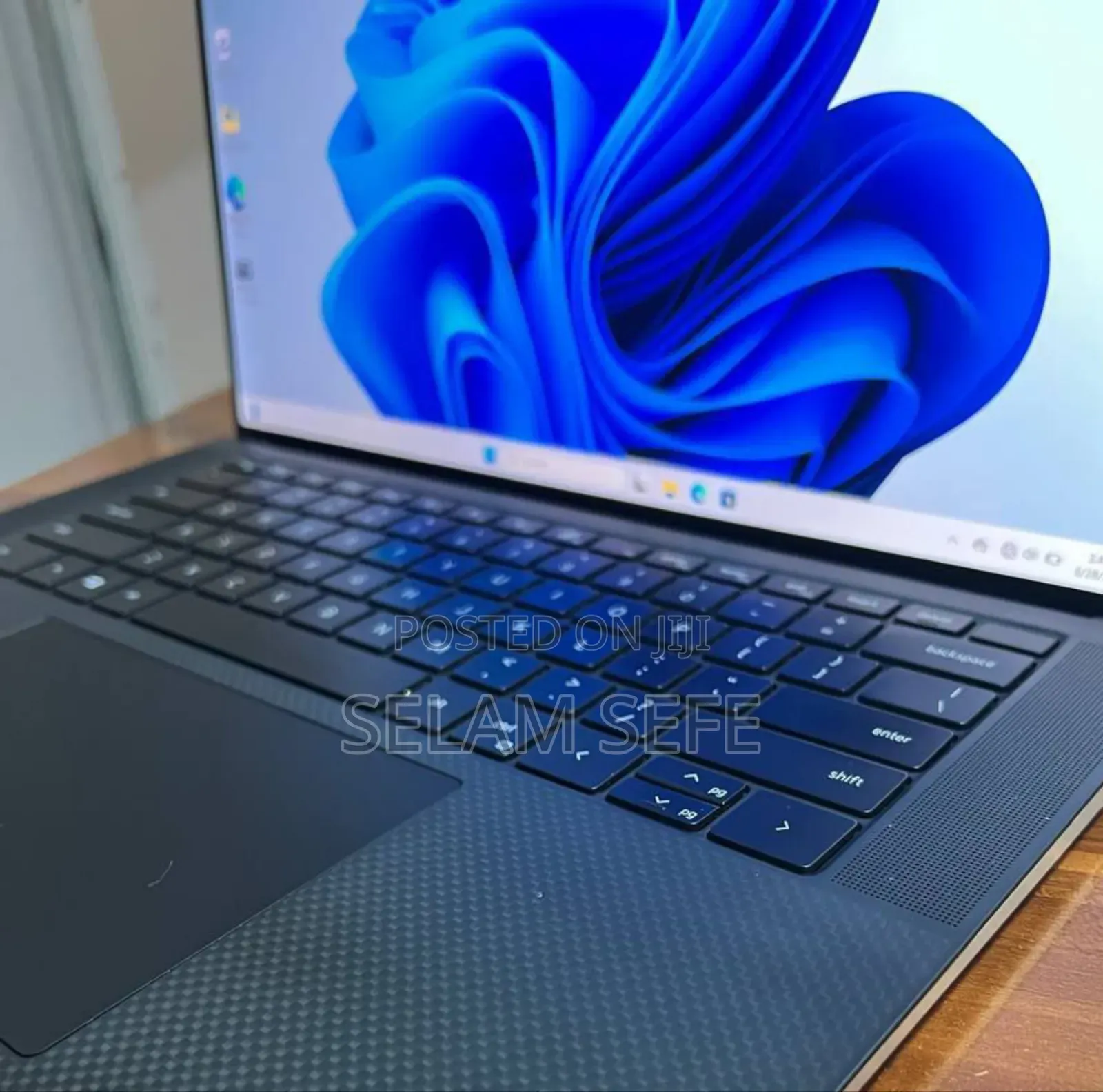 New Laptop Dell XPS 15 32GB Intel Core I7 SSD 512GB