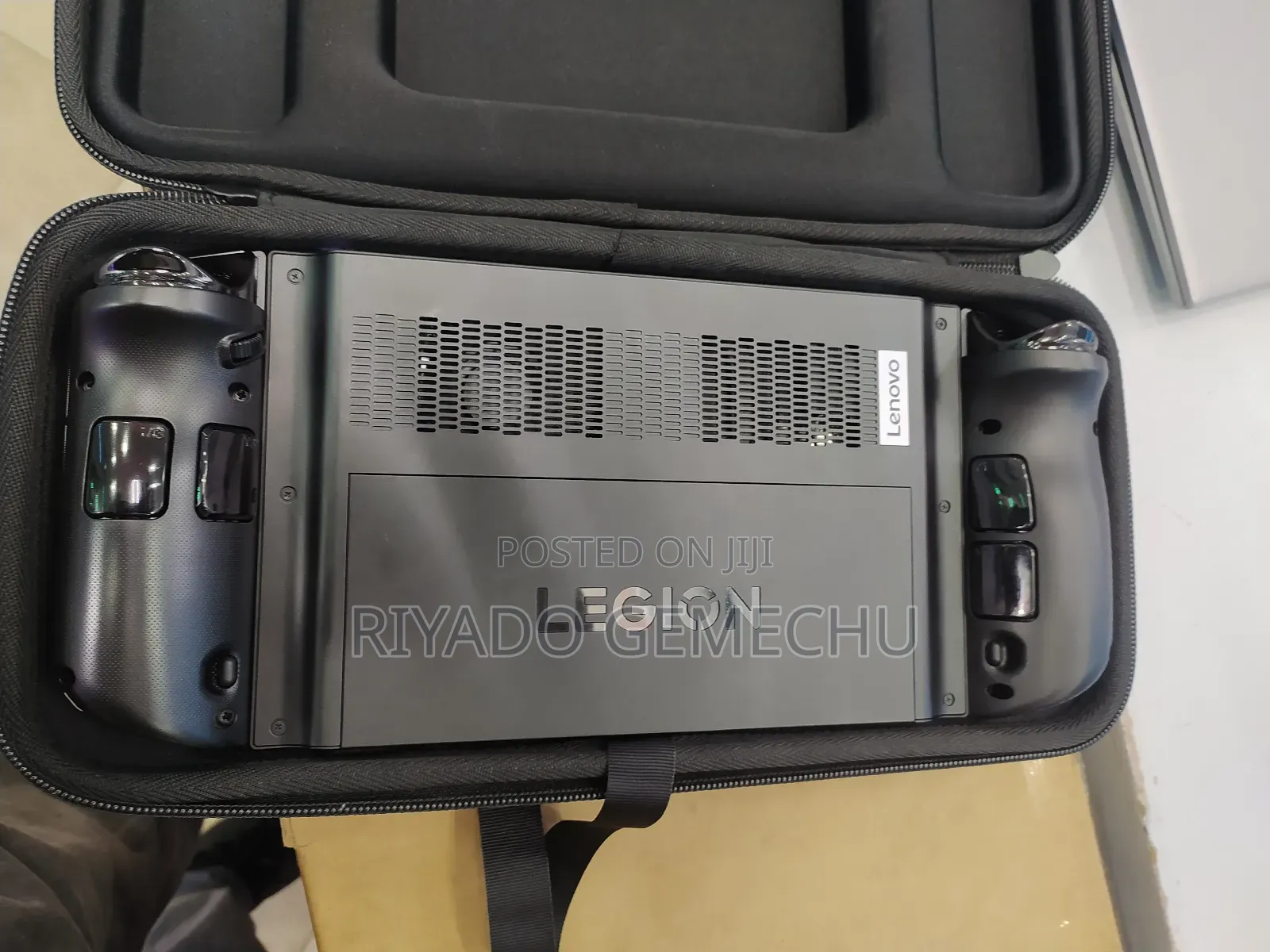 New Laptop Lenovo 16GB AMD Ryzen SSD 1T