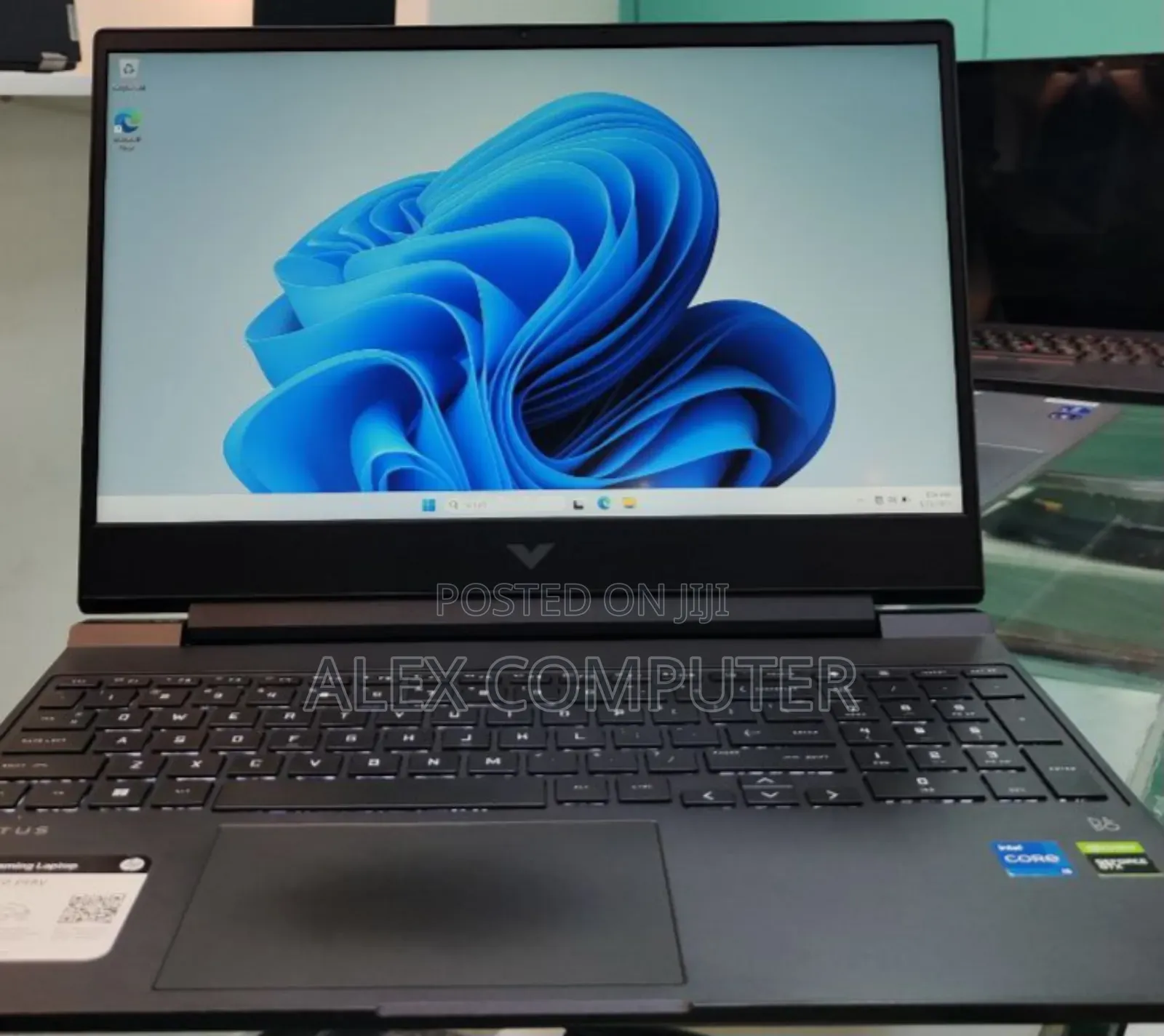 New Laptop HP Victus 15 16GB Intel Core I5 SSD 512GB