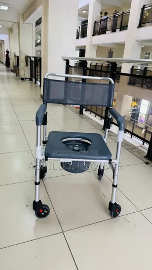 Toilet Wheelchair廿手wheelchair卜手wheelchair口水wheelchair廿手wheelchair 卜手wh