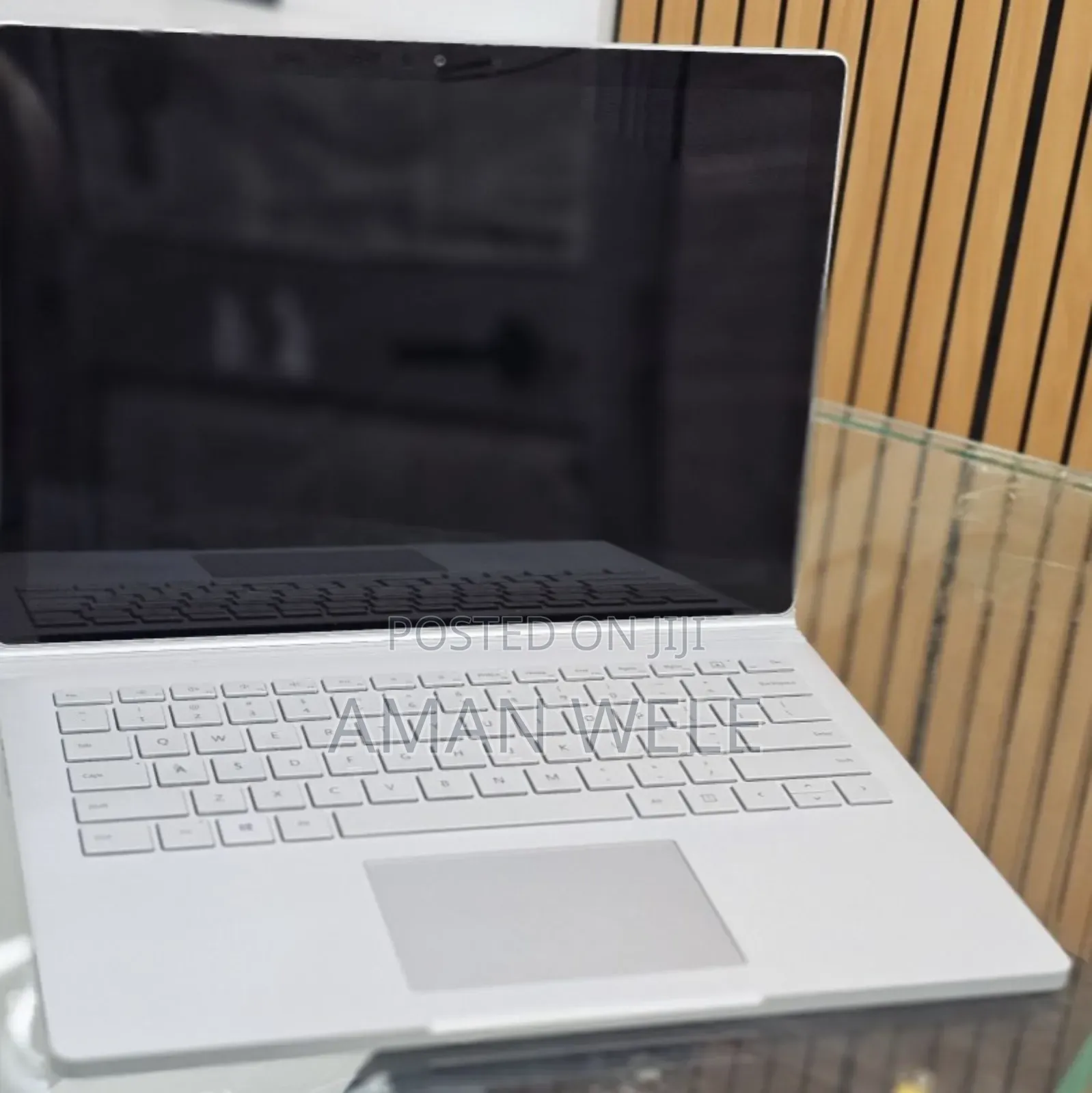 New Laptop Microsoft Surface Book 16GB Intel Core I7 SSD 256GB