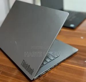 Photo - New Laptop Lenovo ThinkPad X1 Carbon 8GB Intel Core I5 SSD 256GB