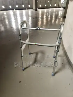 Almunium Walker乏人medical Walker絫不walker Medical Walker腑我walker New