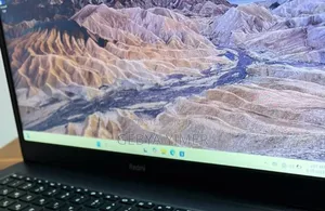 New Laptop Apple MacBook 8GB Intel Core I5 SSD 512GB