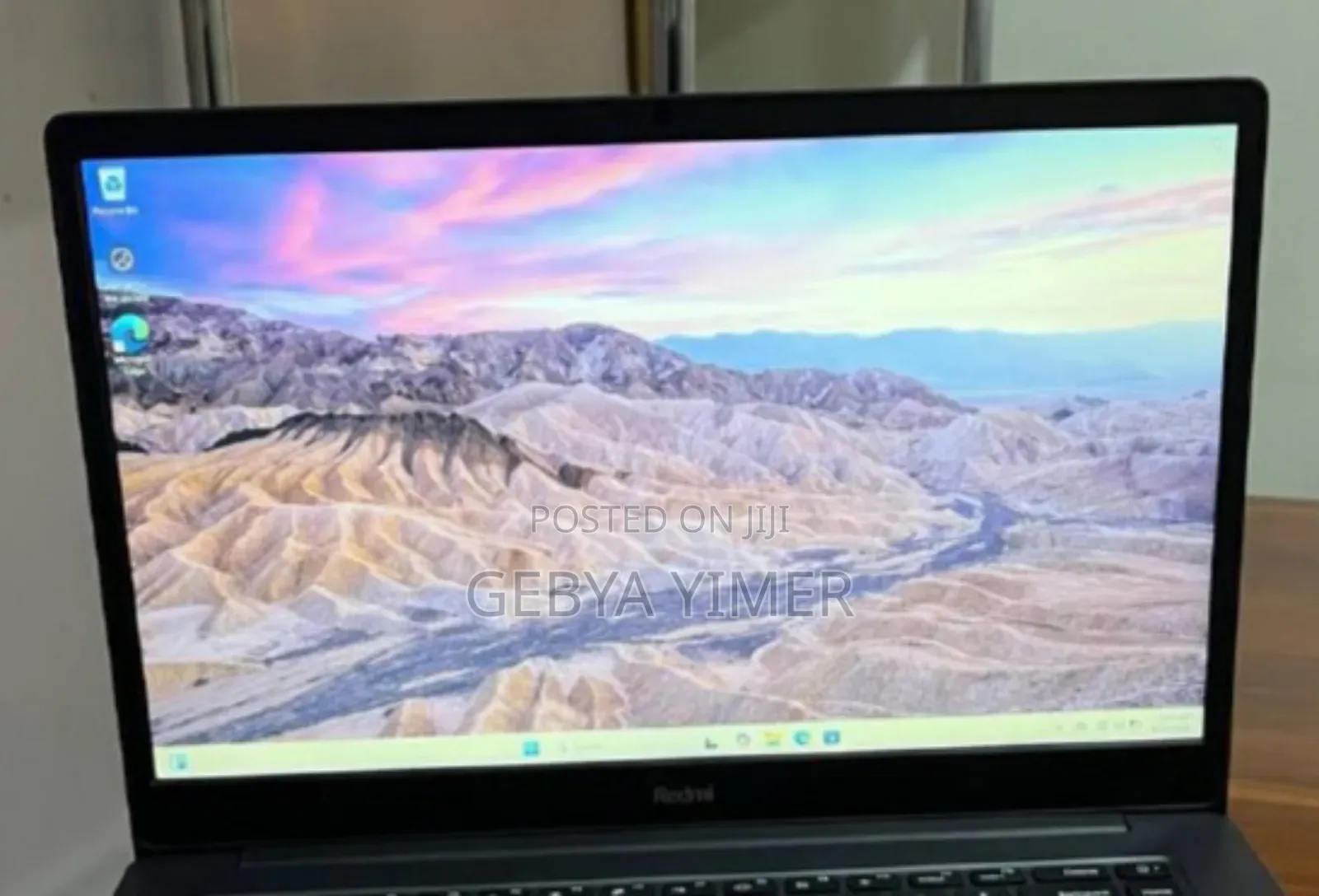 New Laptop Apple MacBook 8GB Intel Core I5 SSD 512GB