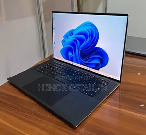 New Laptop Dell XPS 15 32GB Intel Core I7 SSD 512GB