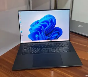 New Laptop Dell XPS 15 32GB Intel Core I7 SSD 512GB