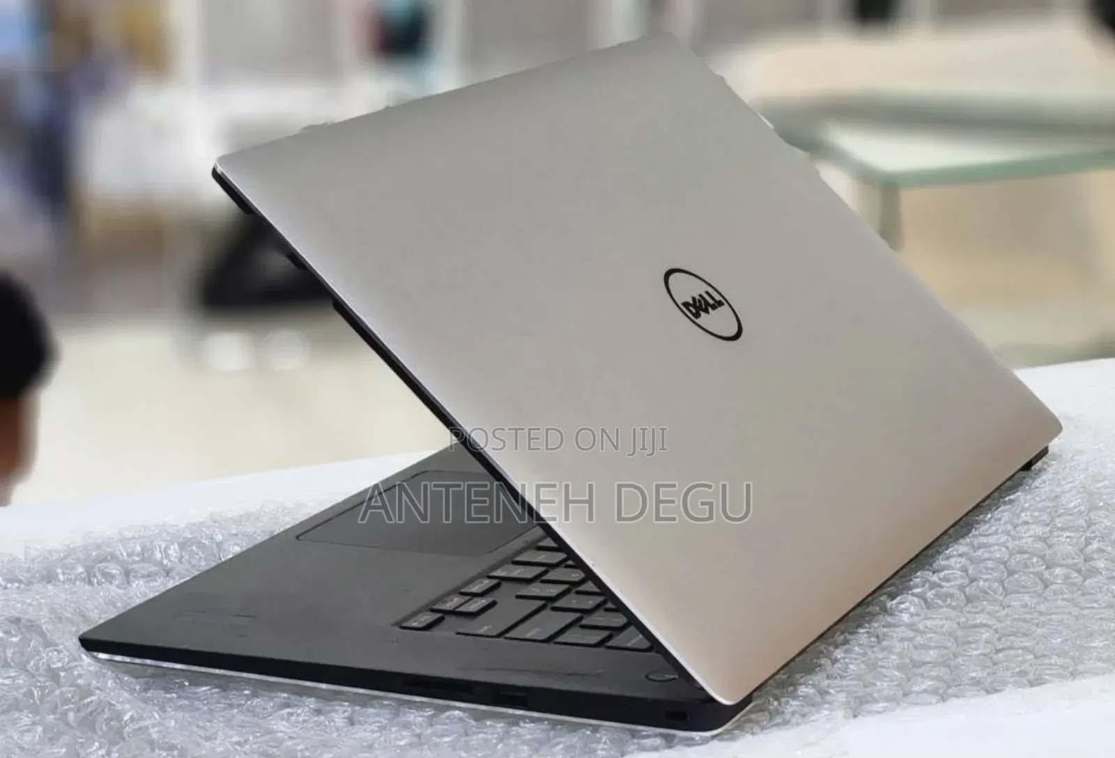 New Laptop Dell XPS 15 16GB Intel Core I7 SSD 512GB