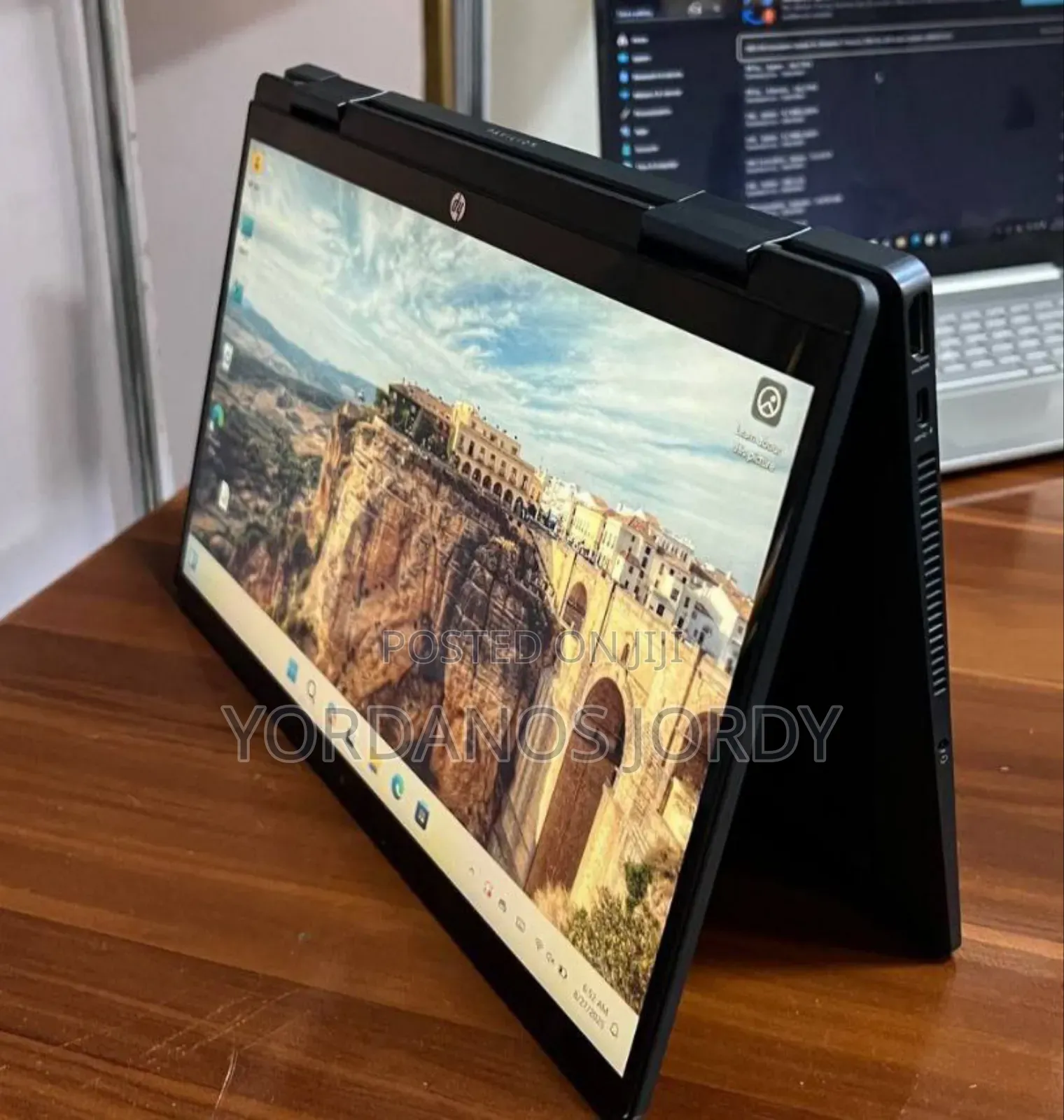 New Laptop HP Pavilion 15 8GB Intel Core I3 SSD 256GB