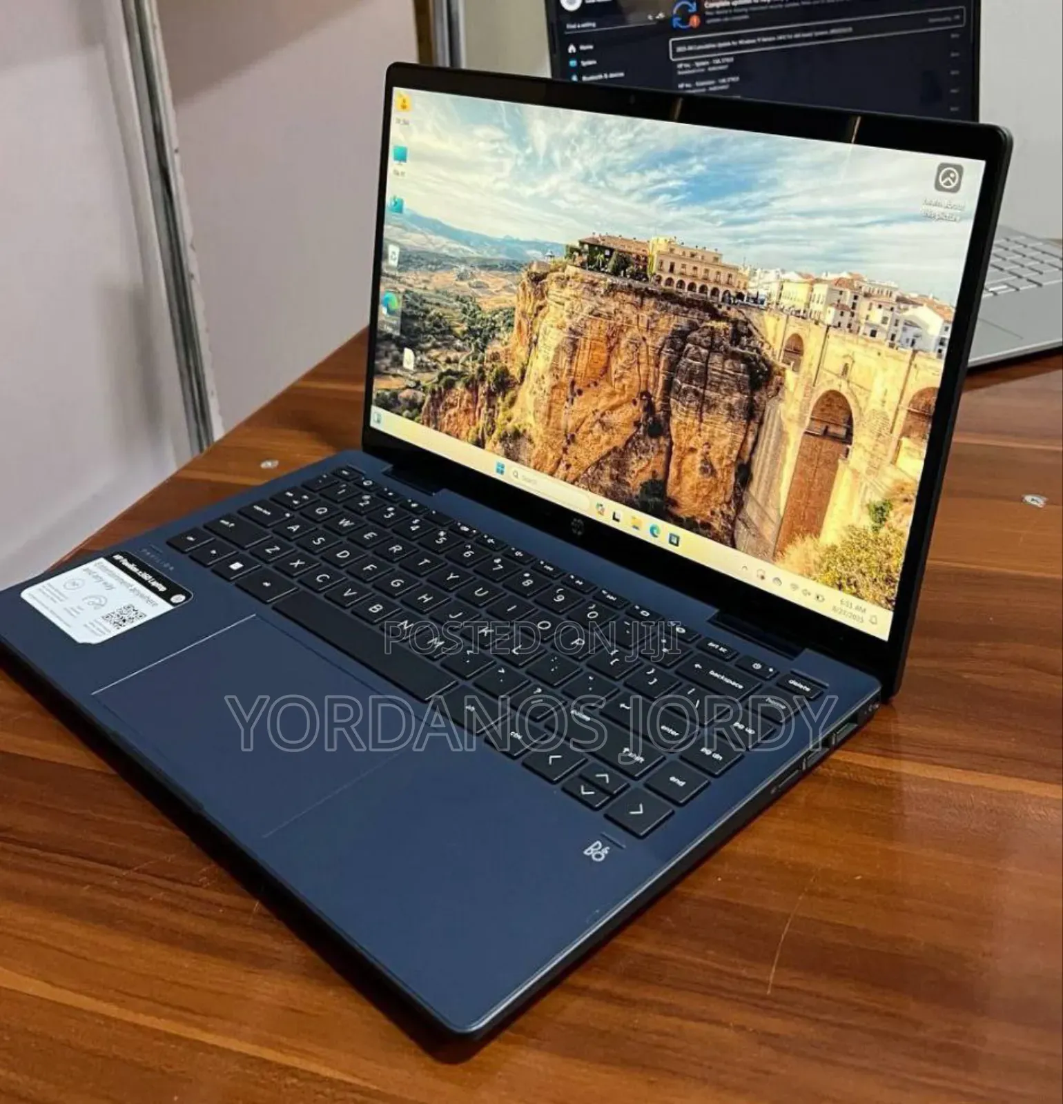 New Laptop HP Pavilion 15 8GB Intel Core I3 SSD 256GB