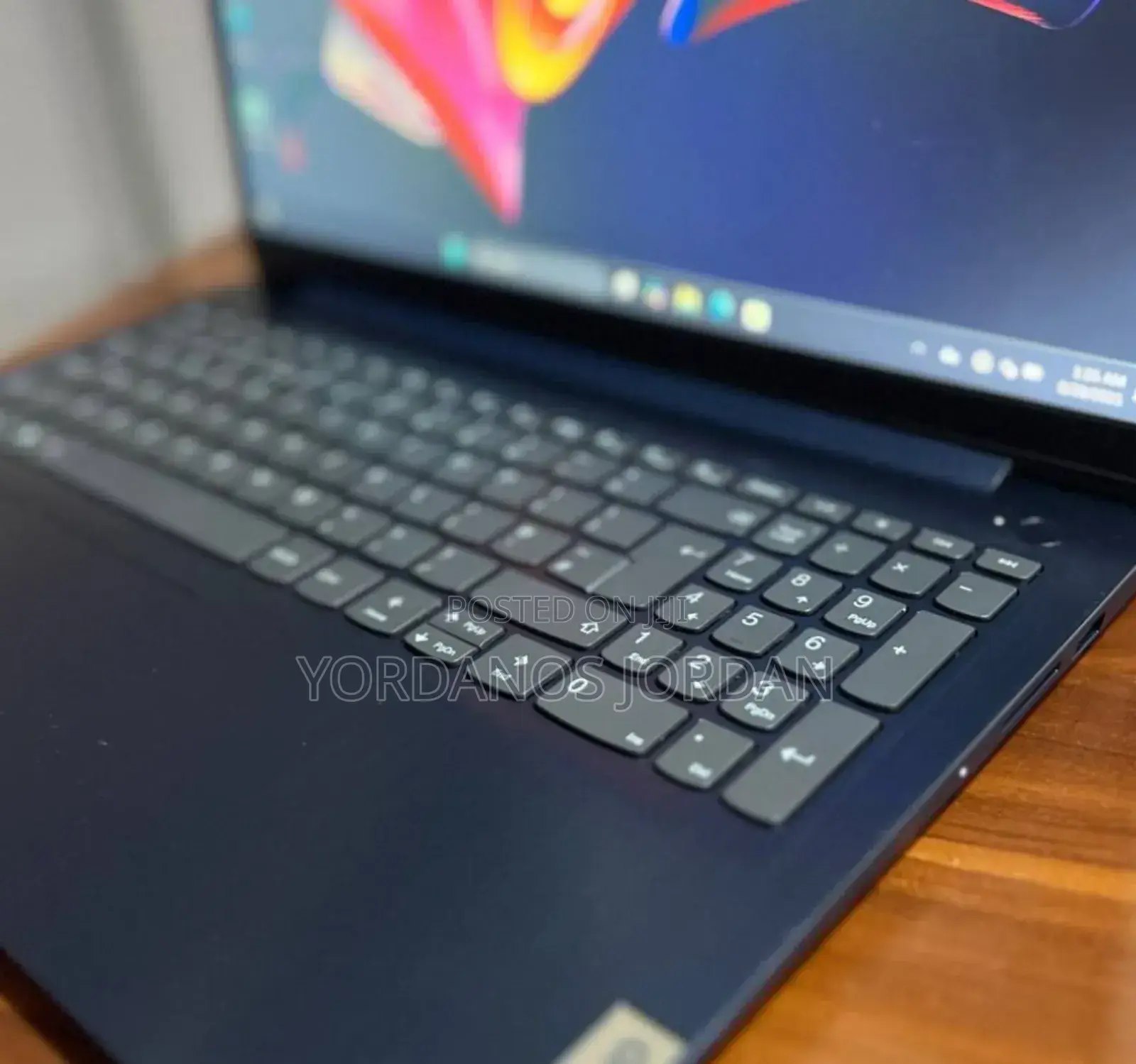 New Laptop Lenovo Ideapad 3 8GB Intel Core i3 SSD 256GB