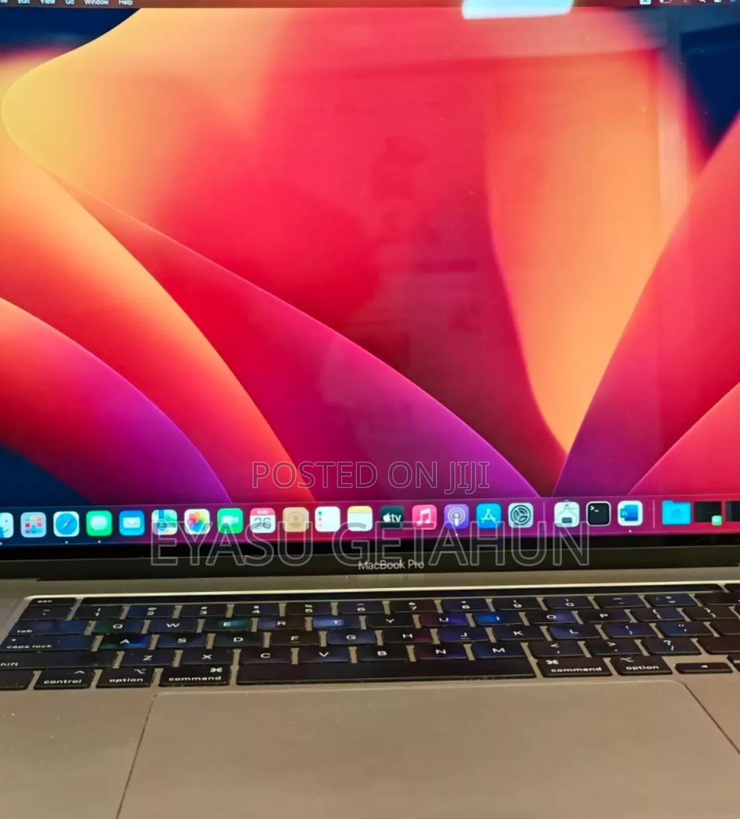 New Laptop Apple MacBook Pro 2019 16GB Intel Core I7 SSD 512GB