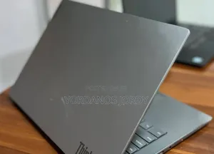 New Laptop Lenovo ThinkBook 15 8GB Intel Core I5 SSD 256GB