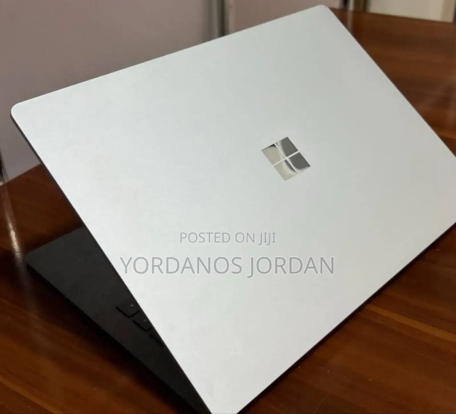 New Laptop Microsoft Surface 16GB Intel Core I7 SSD 512GB