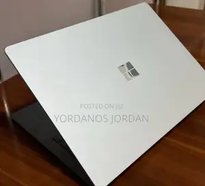New Laptop Microsoft Surface 16GB Intel Core I7 SSD 512GB