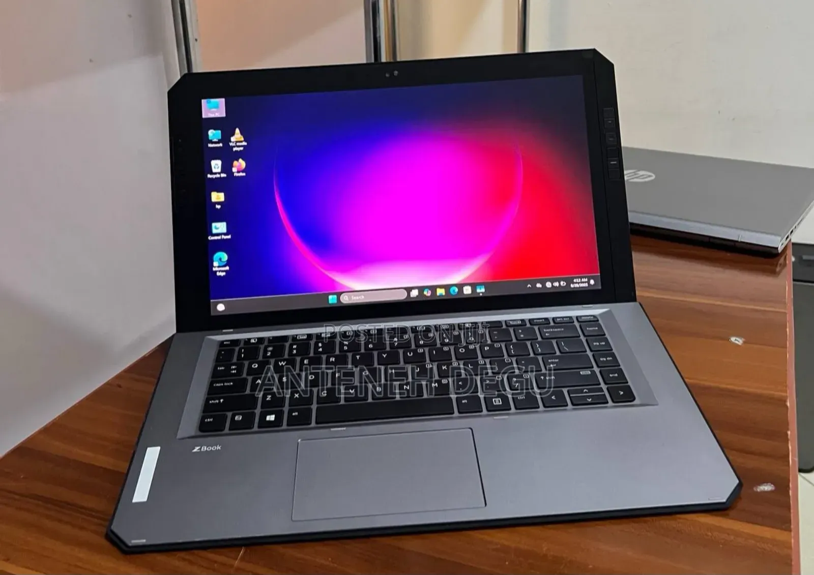 New Laptop HP ZBook 15 32GB Intel Core I7 SSD 512GB