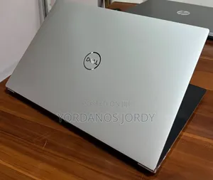 New Laptop Dell XPS 15 32GB Intel Core I7 SSD 512GB