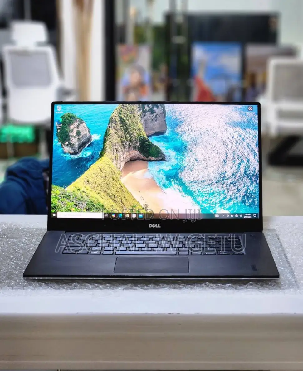 New Laptop Dell XPS 15 16GB Intel Core I7 SSD 512GB