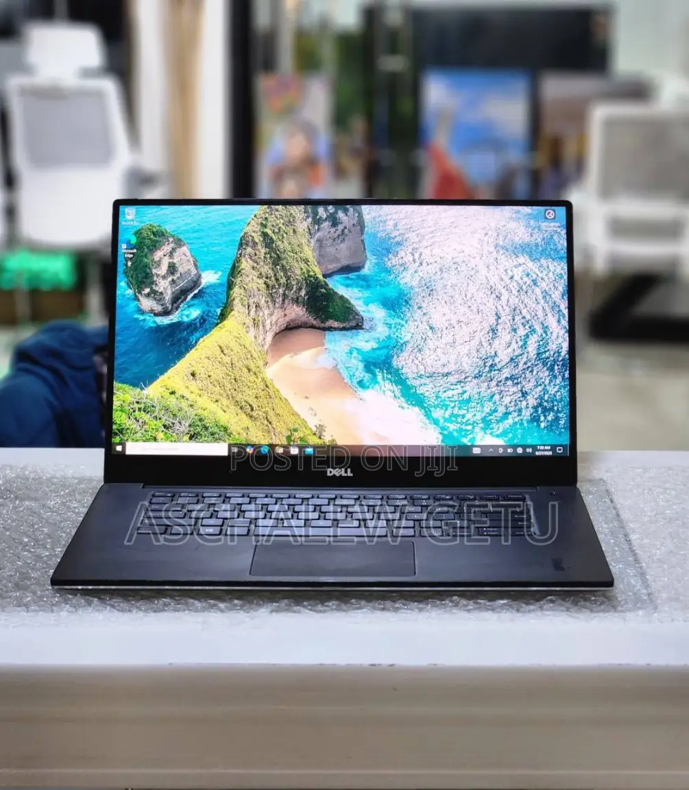 New Laptop Dell XPS 15 16GB Intel Core I7 SSD 512GB