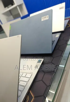 New Laptop HP EliteBook 840 G7 16GB Intel Core I5 SSD 512GB