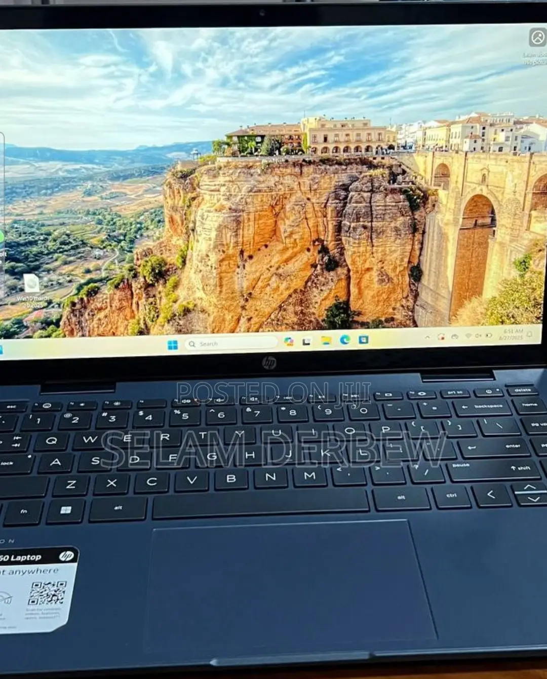 New Laptop HP Pavilion X360 8GB Intel Core I3 SSD 256GB