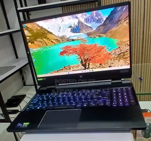 New Laptop Acer Predator Helios 300 16GB Intel Core I9 SSD 512GB