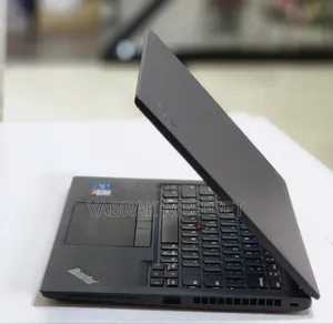 Photo - New Laptop Lenovo 16GB Intel Core I5 SSD 512GB