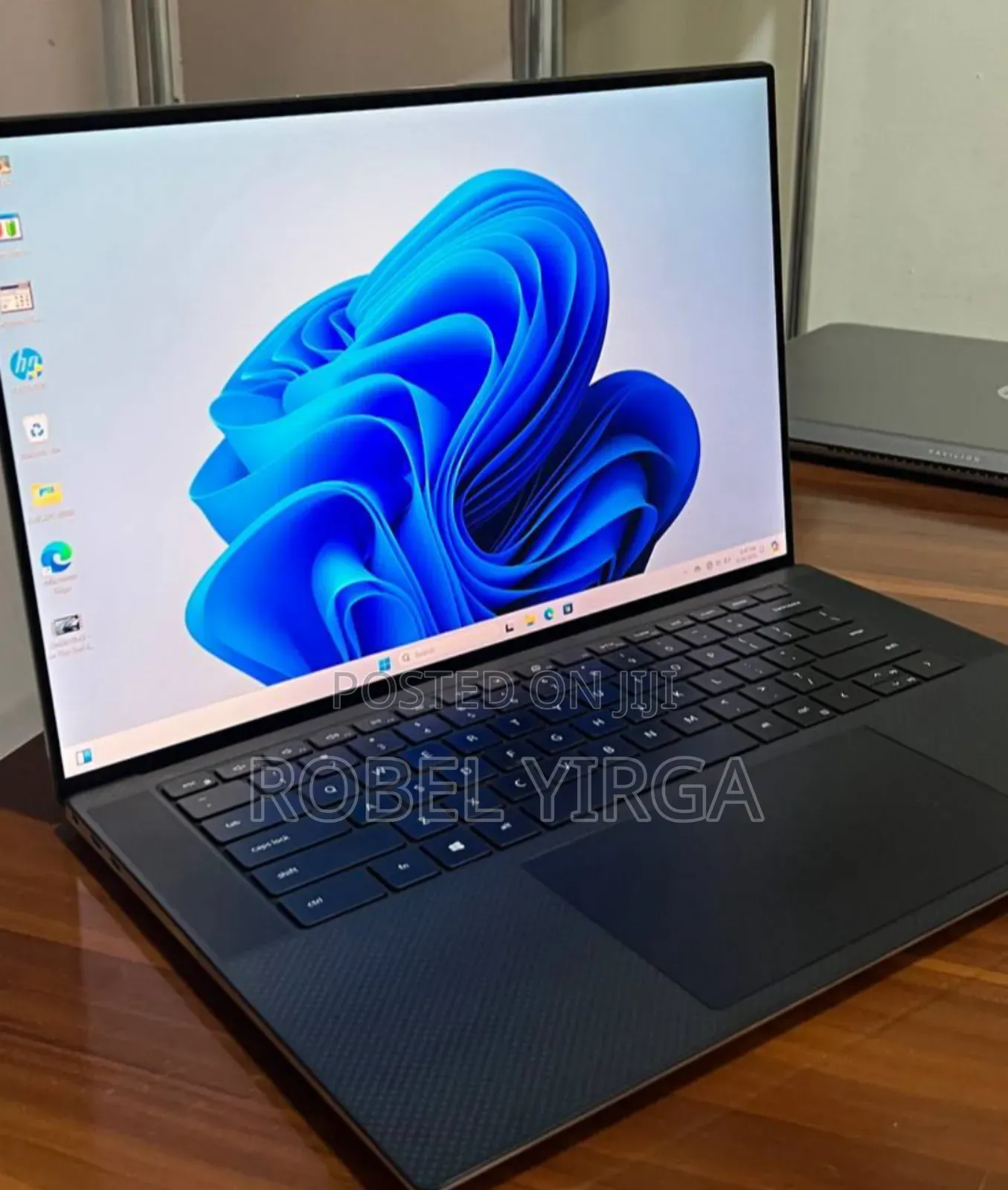 New Laptop Dell XPS 15 32GB Intel Core I7 SSD 512GB