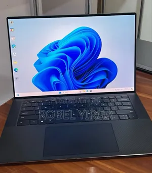 New Laptop Dell XPS 15 32GB Intel Core I7 SSD 512GB