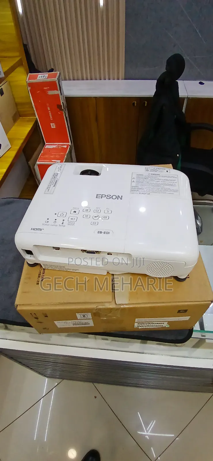 Epson Projector Brand New With Cartoon Model Name: Eb-E01 Hardw