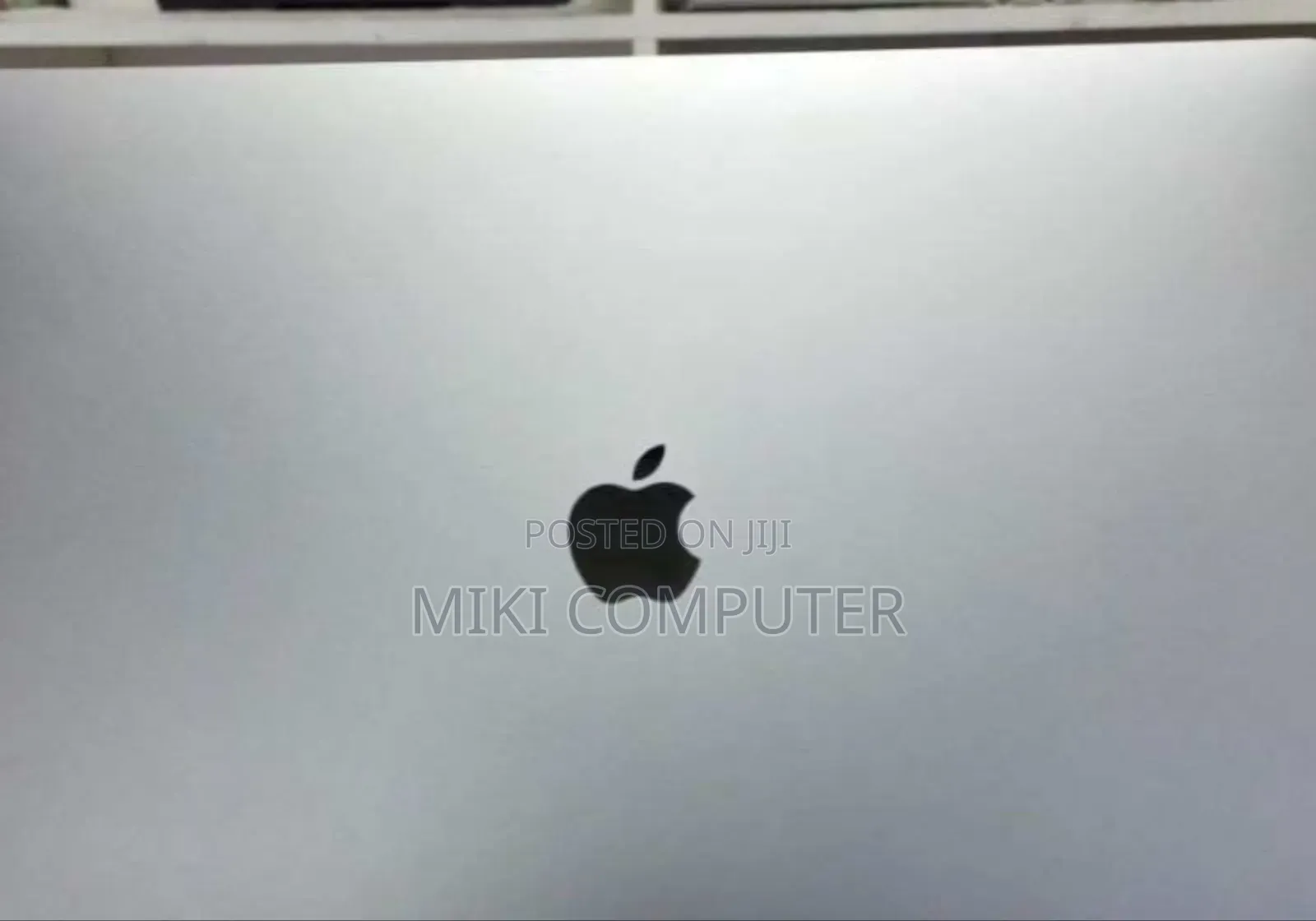 New Laptop Apple MacBook Pro 2019 32GB Intel Core I9 SSD 512GB