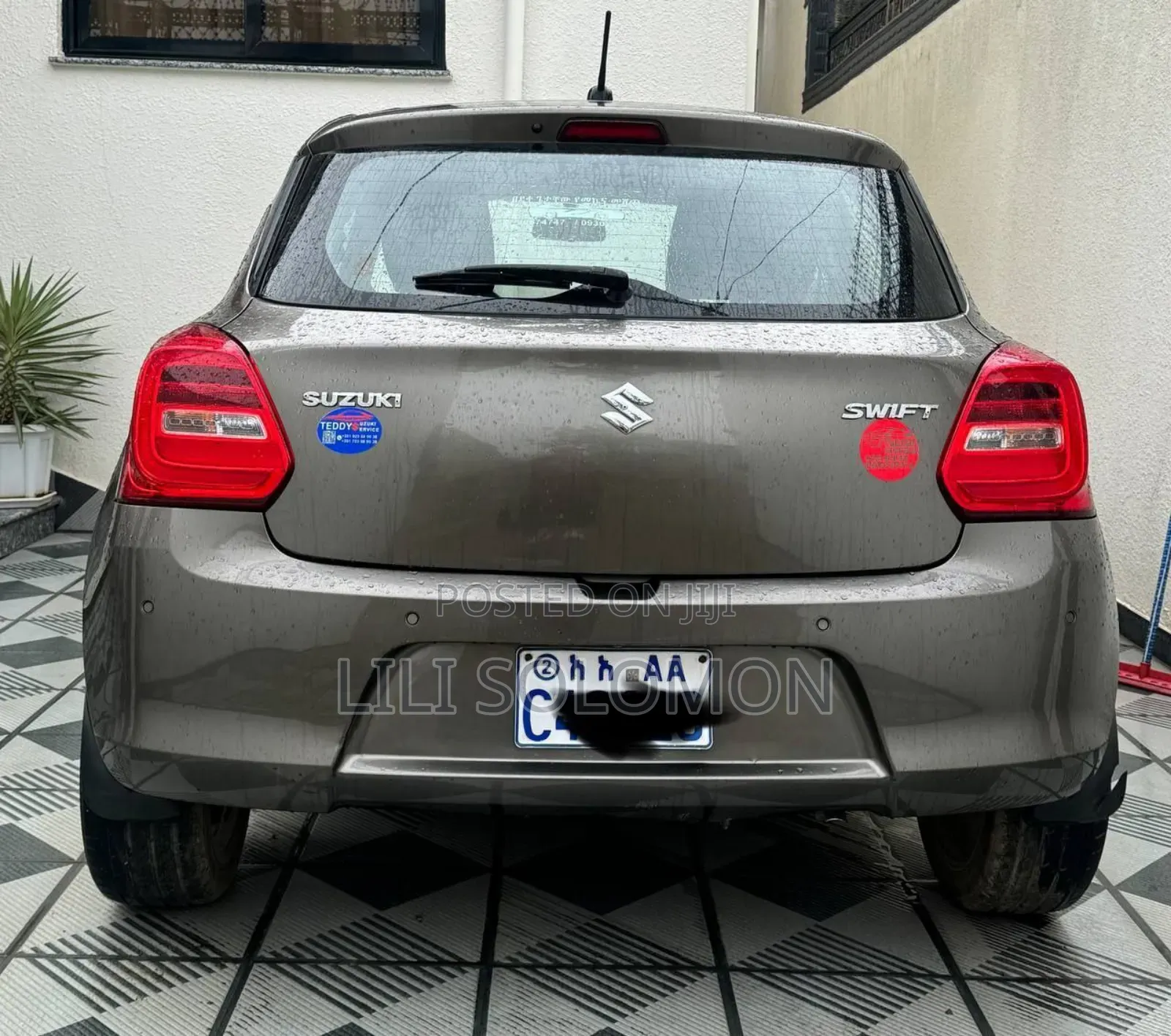 Suzuki Swift 2022 Gray