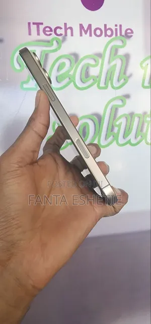 New Apple iPhone 16 Pro Max 256 GB White