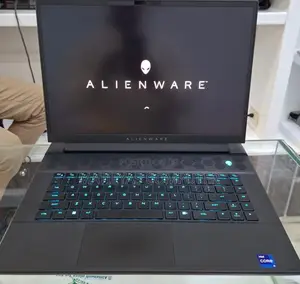 New Laptop Alienware M17x R2 16GB Intel Core I9 SSD 1T
