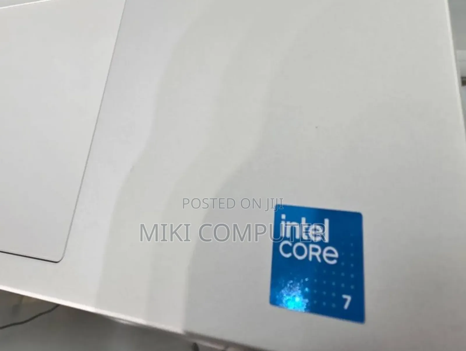 New Laptop HP OmniBook 5 16" 16GB Intel Core I7 SSD 512GB