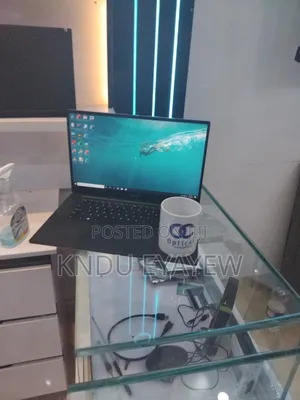 New Laptop Dell XPS 15 16GB Intel Core I5 SSD 512GB